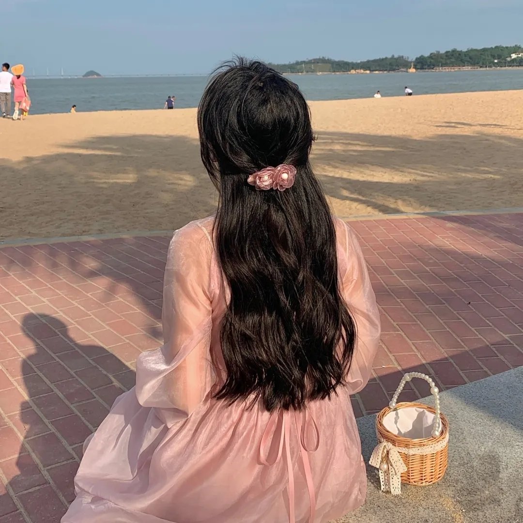 暗处的女儿